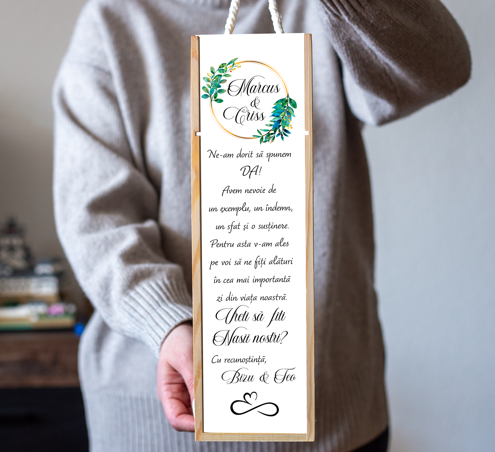 Cutie de Vin Personalizată – Cerere naşi