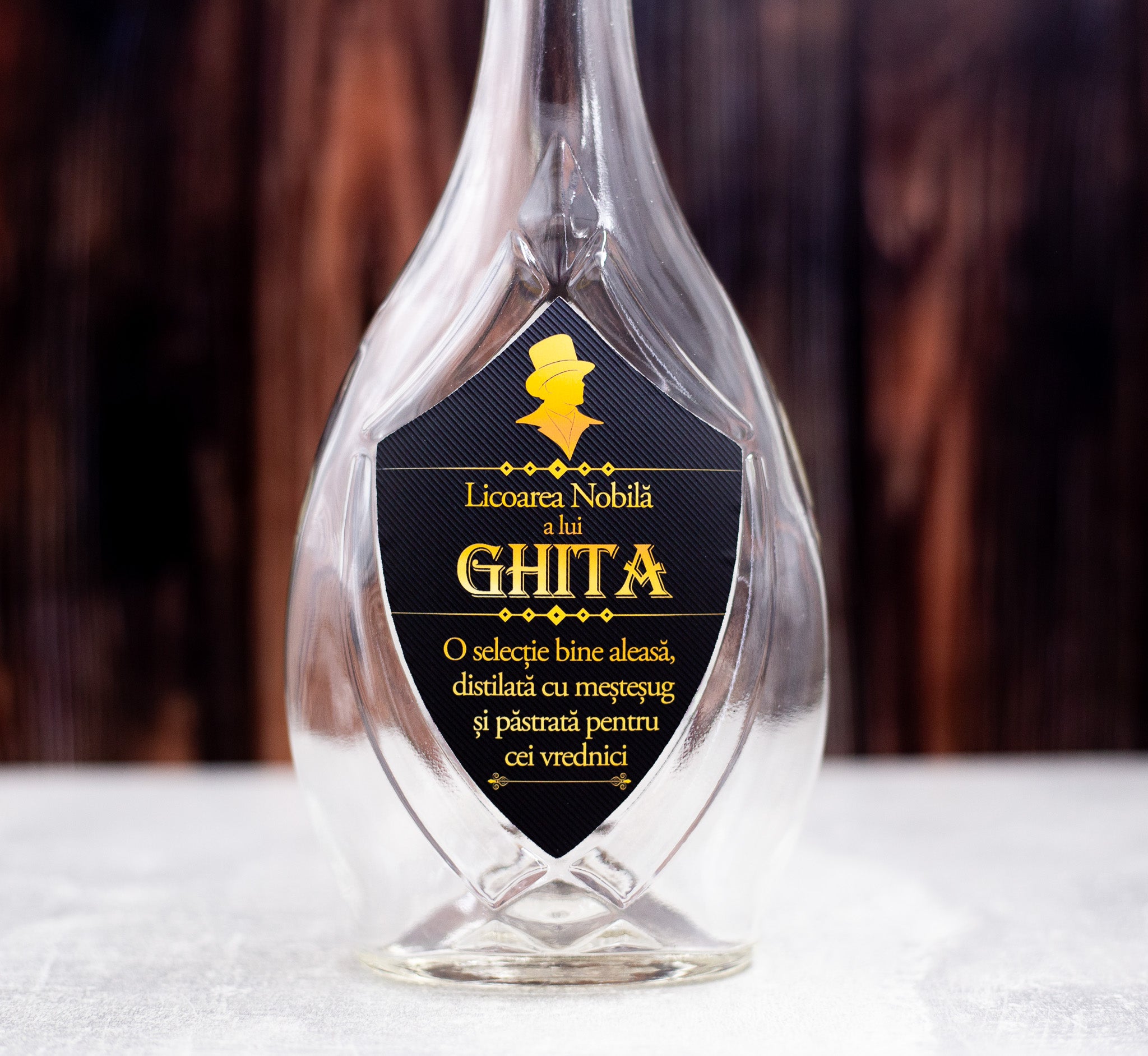 Sticlă Personalizată „Licoarea Nobilă”