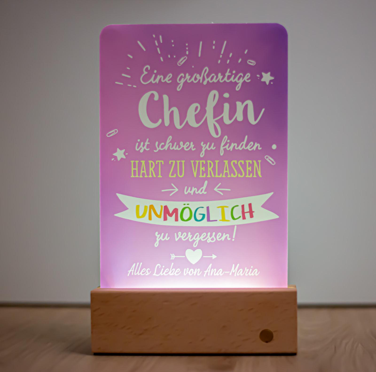 Lampă Personalizată- „O Șefă Grozavă”