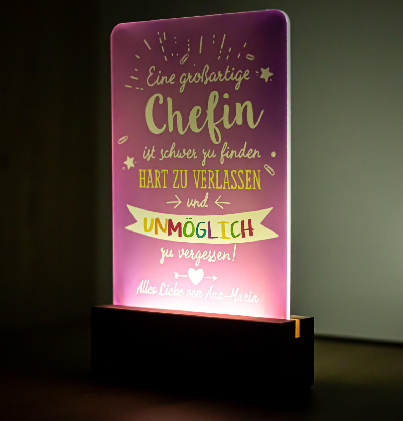 Lampă Personalizată- „O Șefă Grozavă”