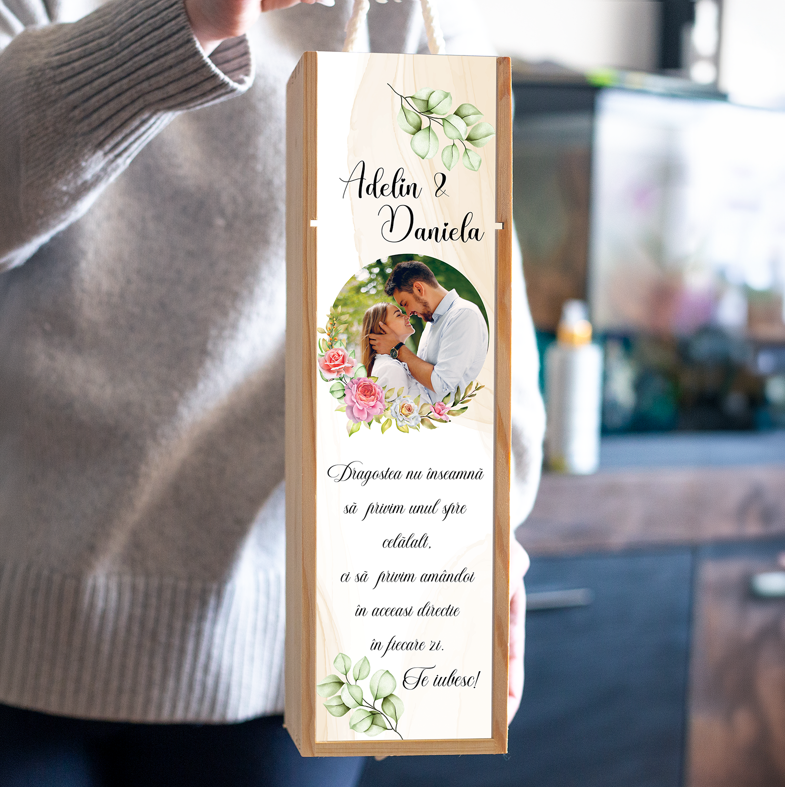 Cutie de Vin Personalizată – „Te Iubesc”